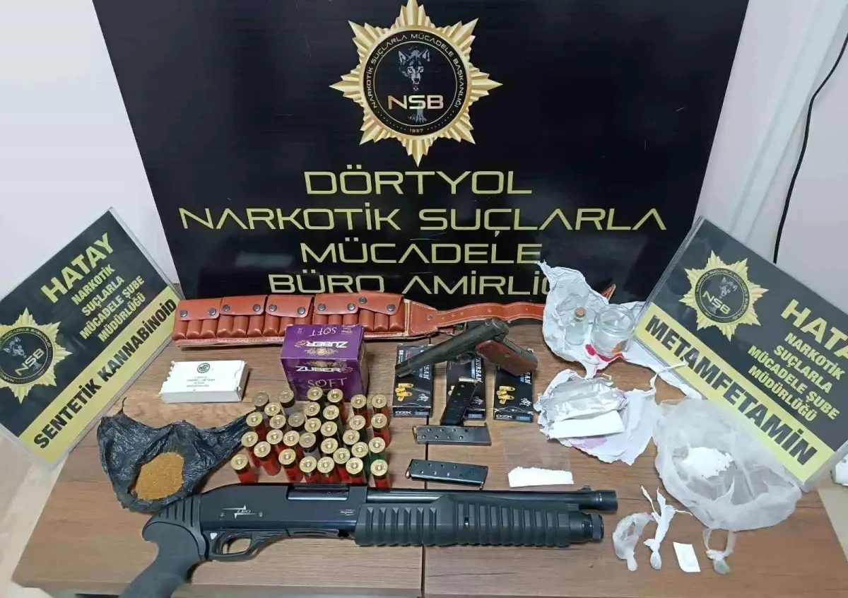 Hatay\'da Uyuşturucu Operasyonu: Silah ve Mühimmat Ele Geçirildi