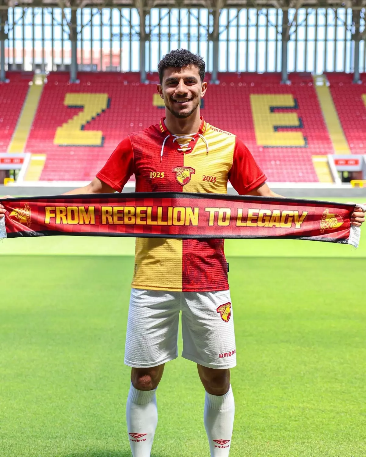 Göztepe\'nin Yeni Transferi İbrahim Sabra Vize Gecikmesi Yaşıyor