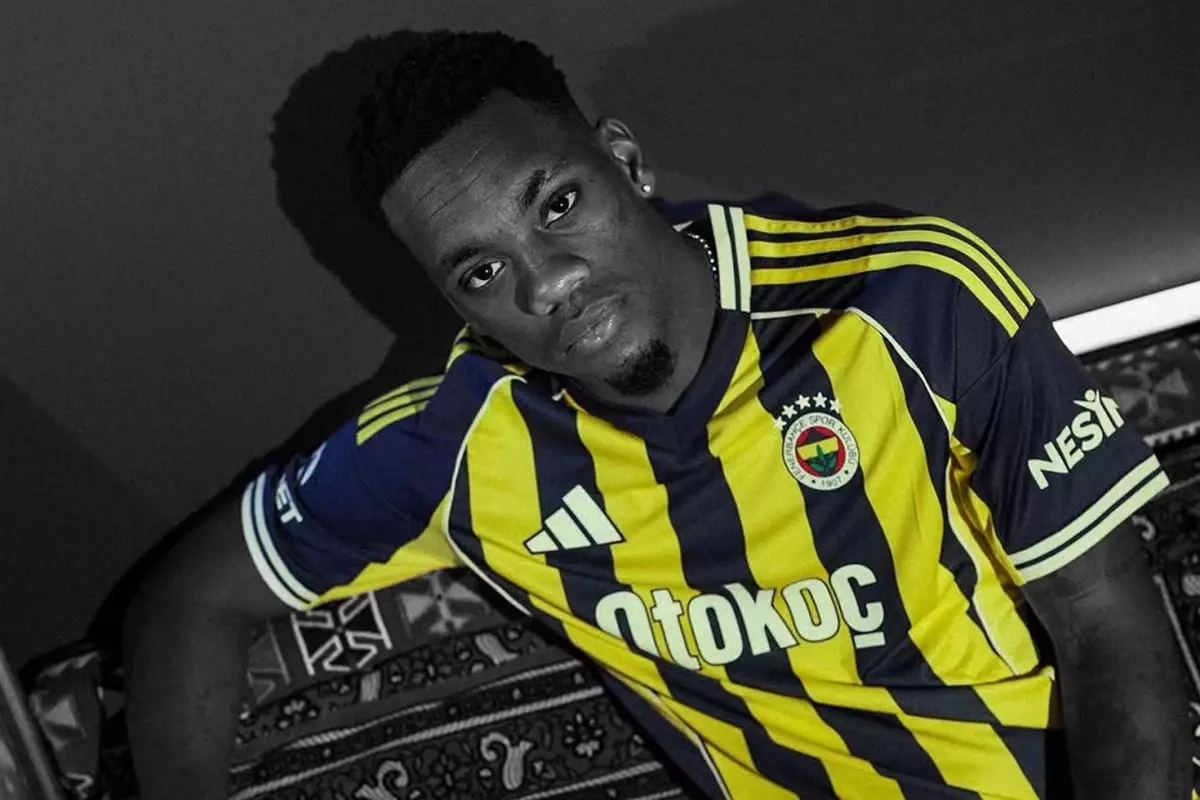 Jhon Duran için flaş iddia: Geri dönmeyecek