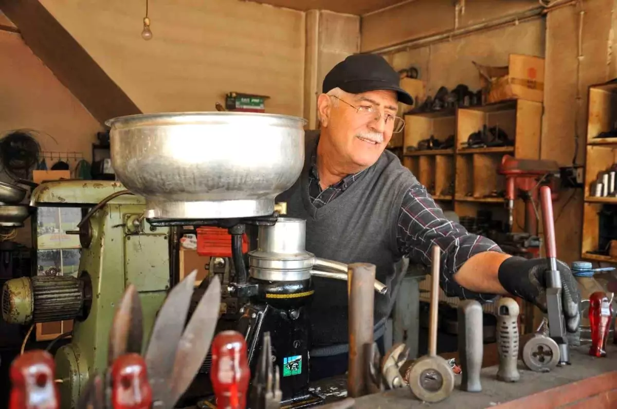 Kars\'ta 4 Nesildir Süt Makinesi Tamiri