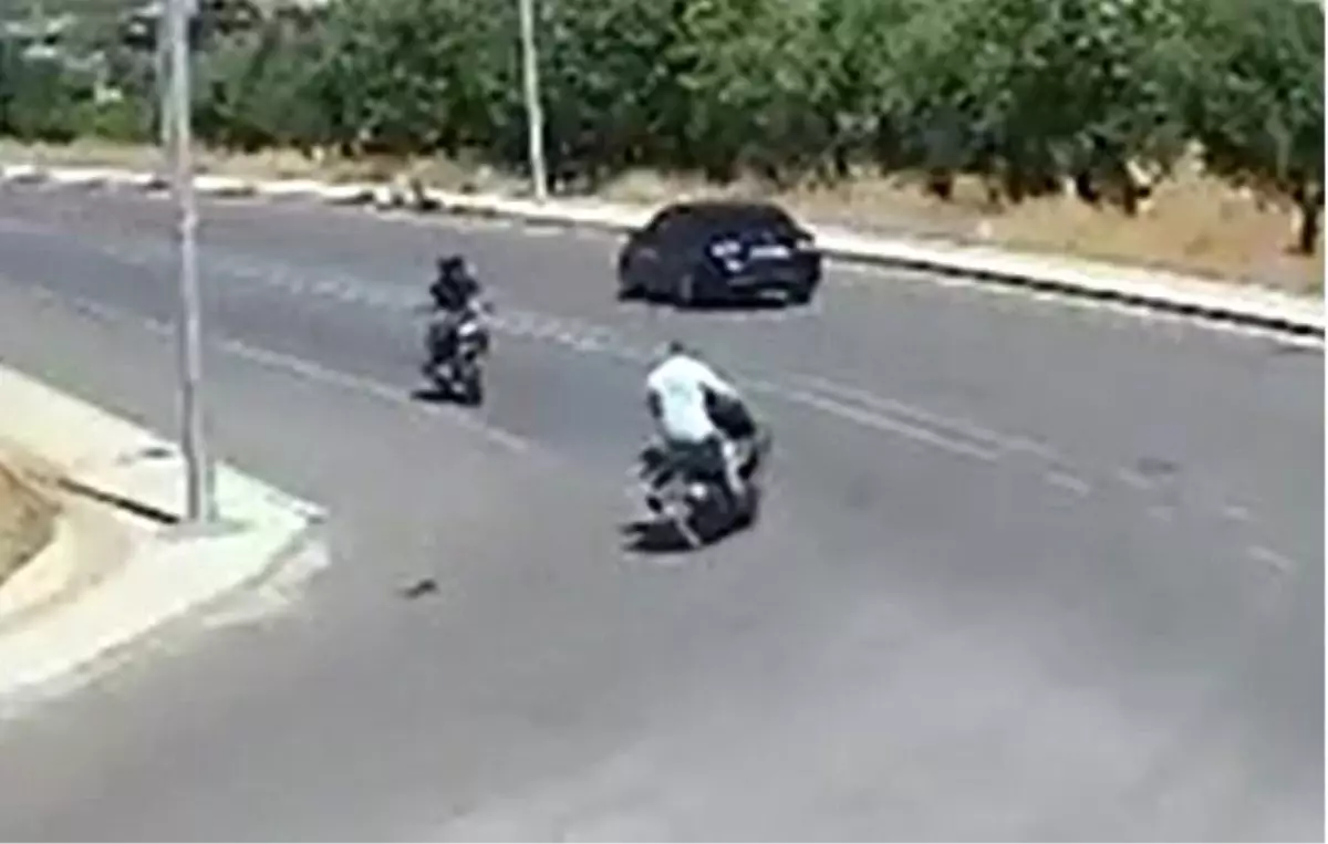 Gaziantep\'te Motosiklet Kazası: 2 Yaralı