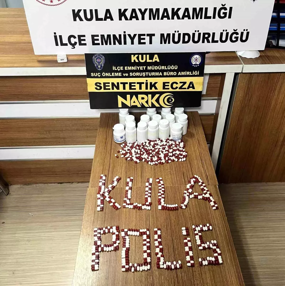 Kula\'da Uyuşturucu Operasyonu: 7 Gözaltı