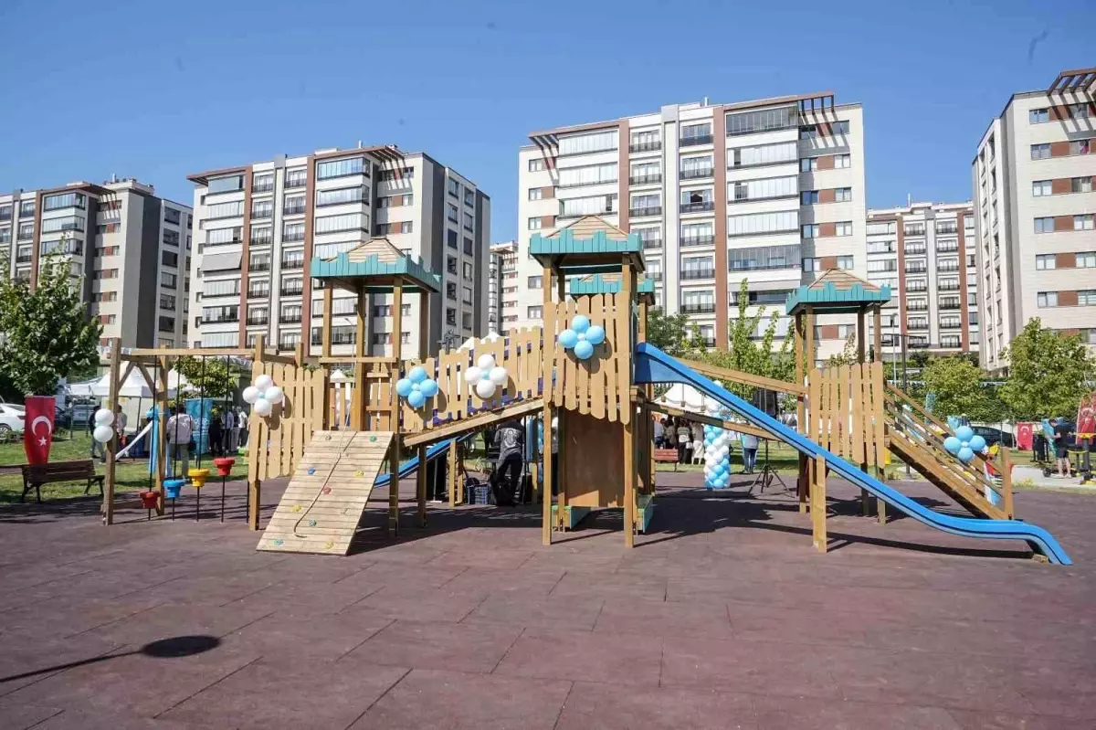Nilüfer Belediyesi Dişbudak Parkı\'nı Hizmete Açtı