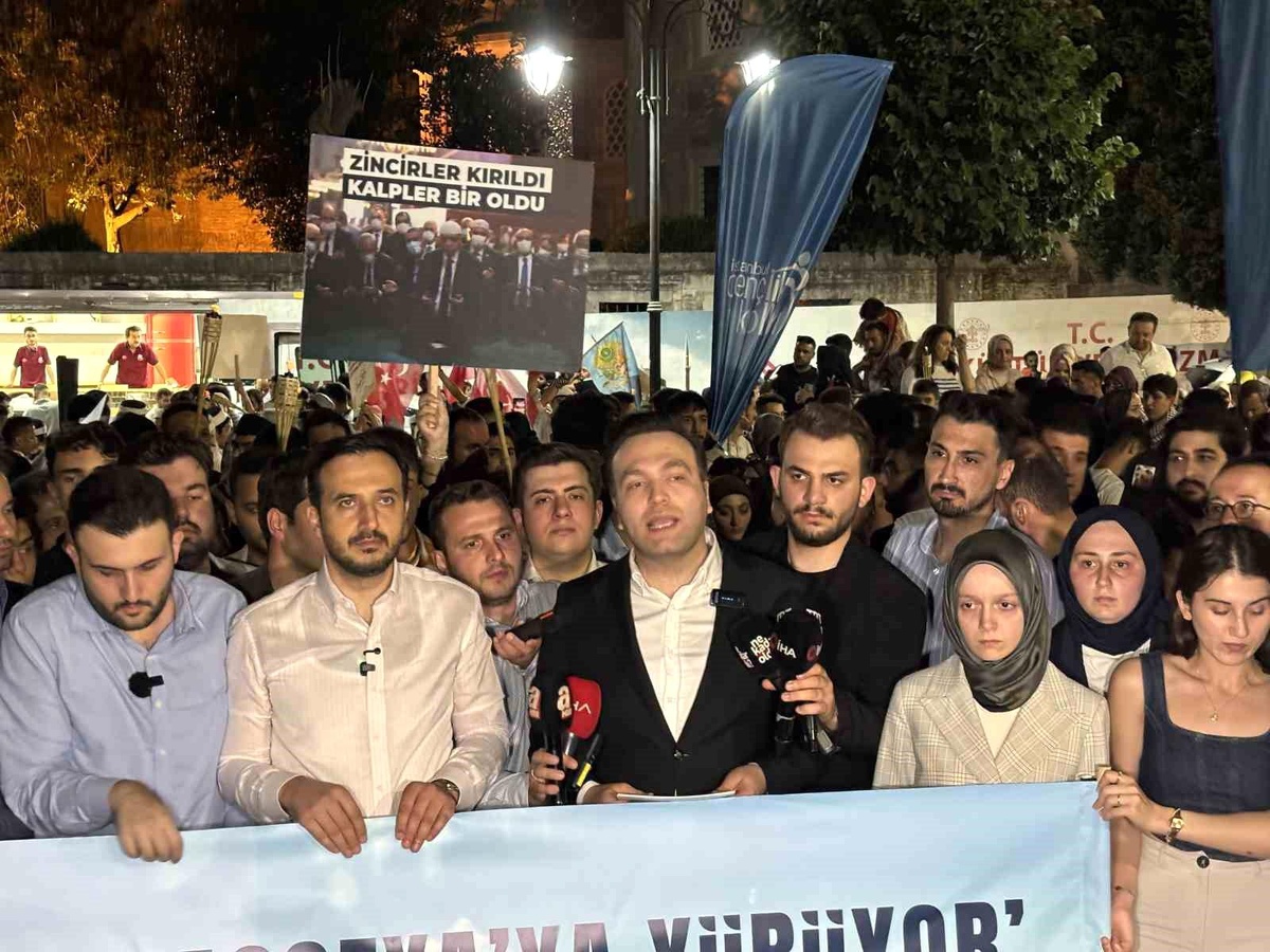 Ayasofya\'nın İbadete Açılışının 5. Yıl Dönümünde Yürüyüş Düzenlendi