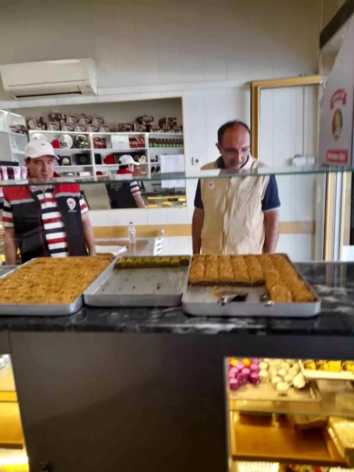Aydın\'da Tatlı ve Dondurma Denetimi