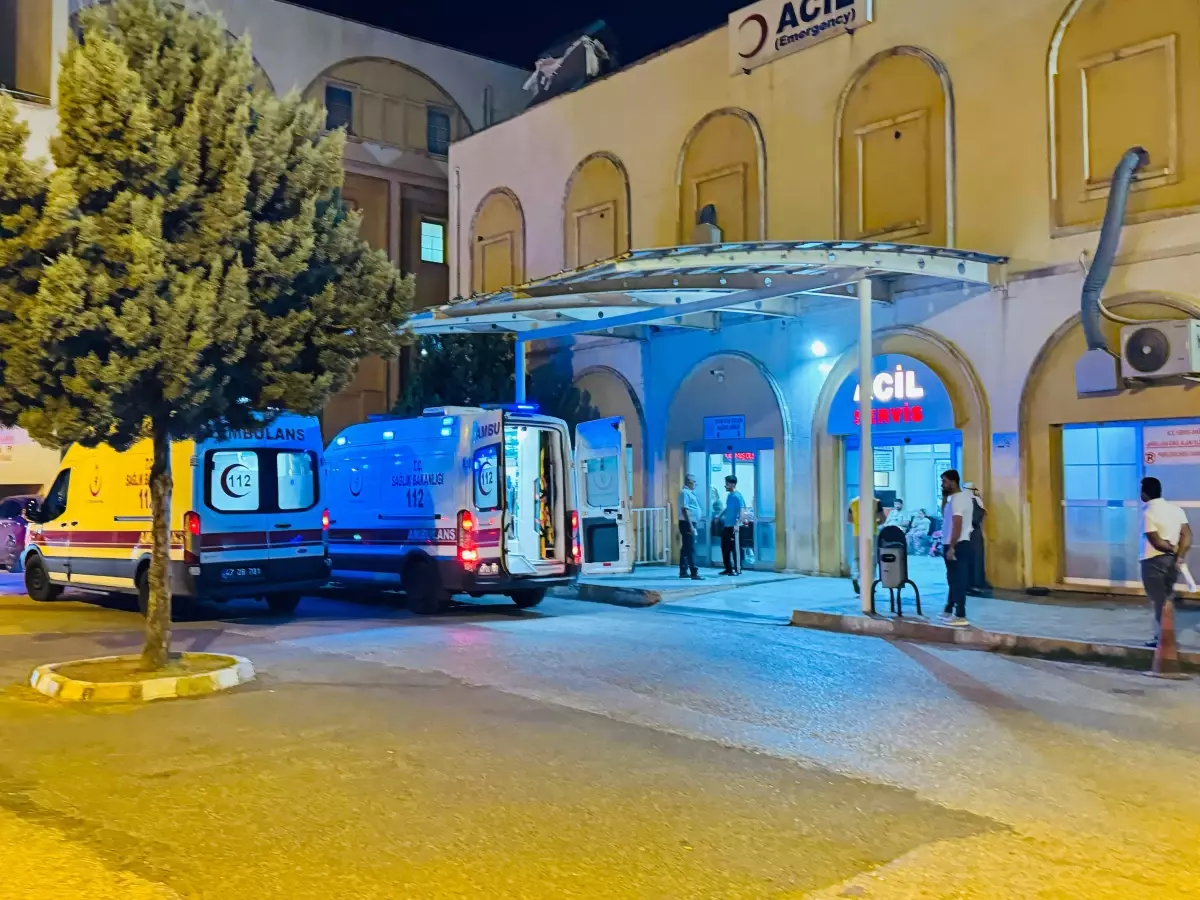 Midyat\'ta Bıçaklı Kavga: 1 Ölü, 1 Ağır Yaralı