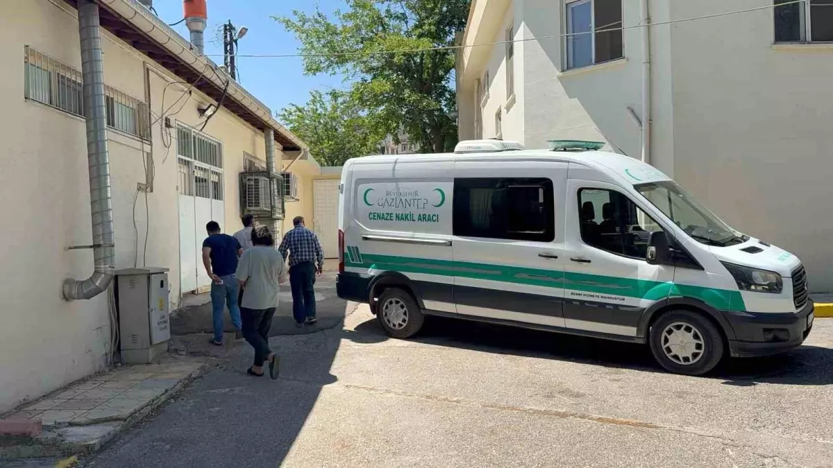 Nizip\'te motosiklet kazası: Genç hayatını kaybetti