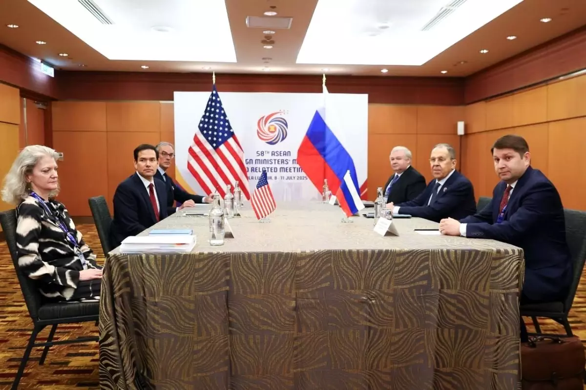 Rubio ve Lavrov\'dan Barış İçin Yeni Yaklaşım