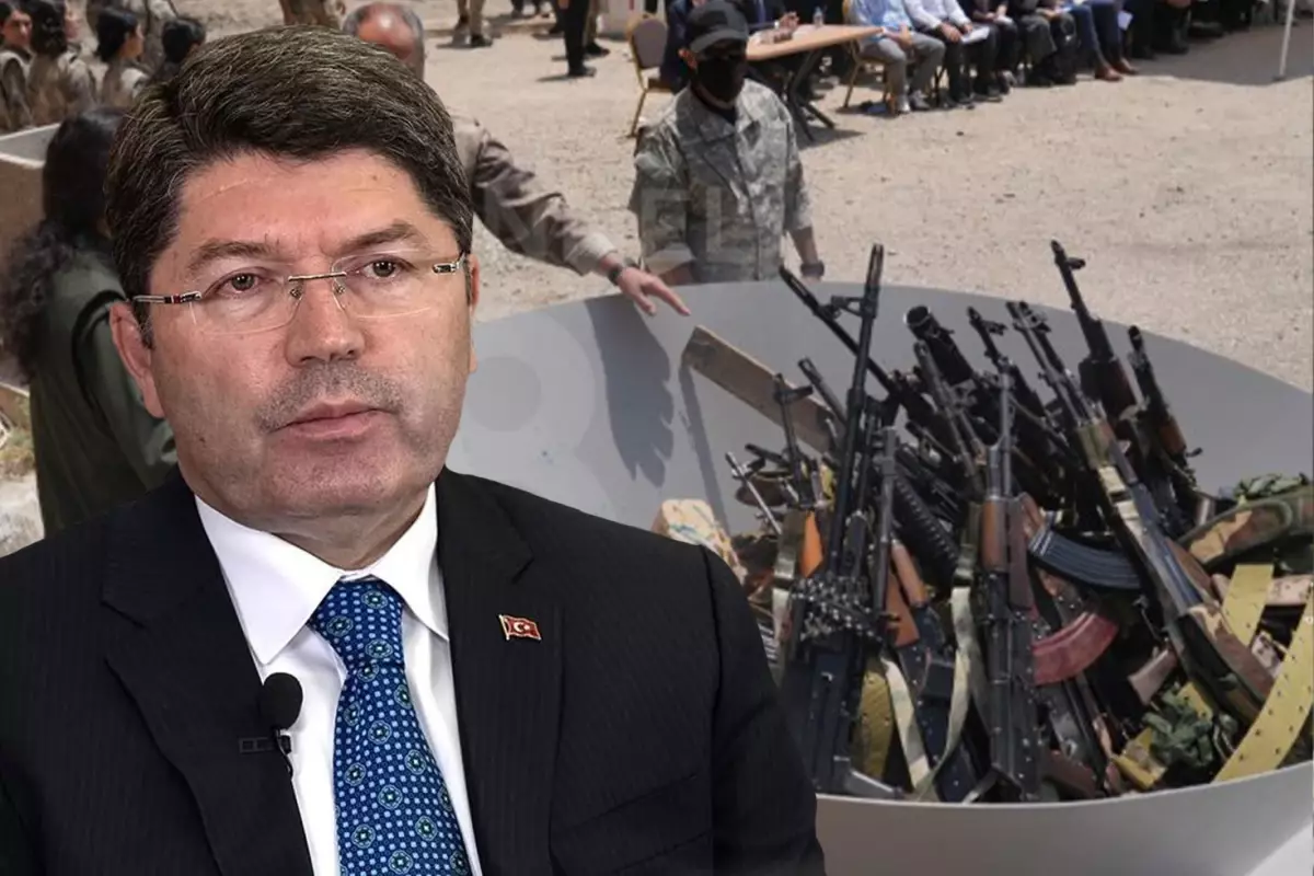 Bakan Tunç, PKK\'nın silah yakmasını böyle yorumladı: Bugün kardeşliğimize vurulan hançer çıkarıldı