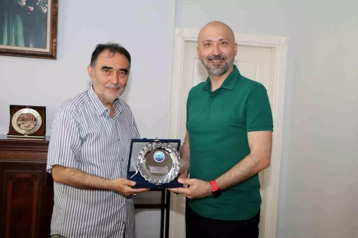 Söke İlçe Müftüsü Ali Saim Doğru\'ya Veda Ziyareti