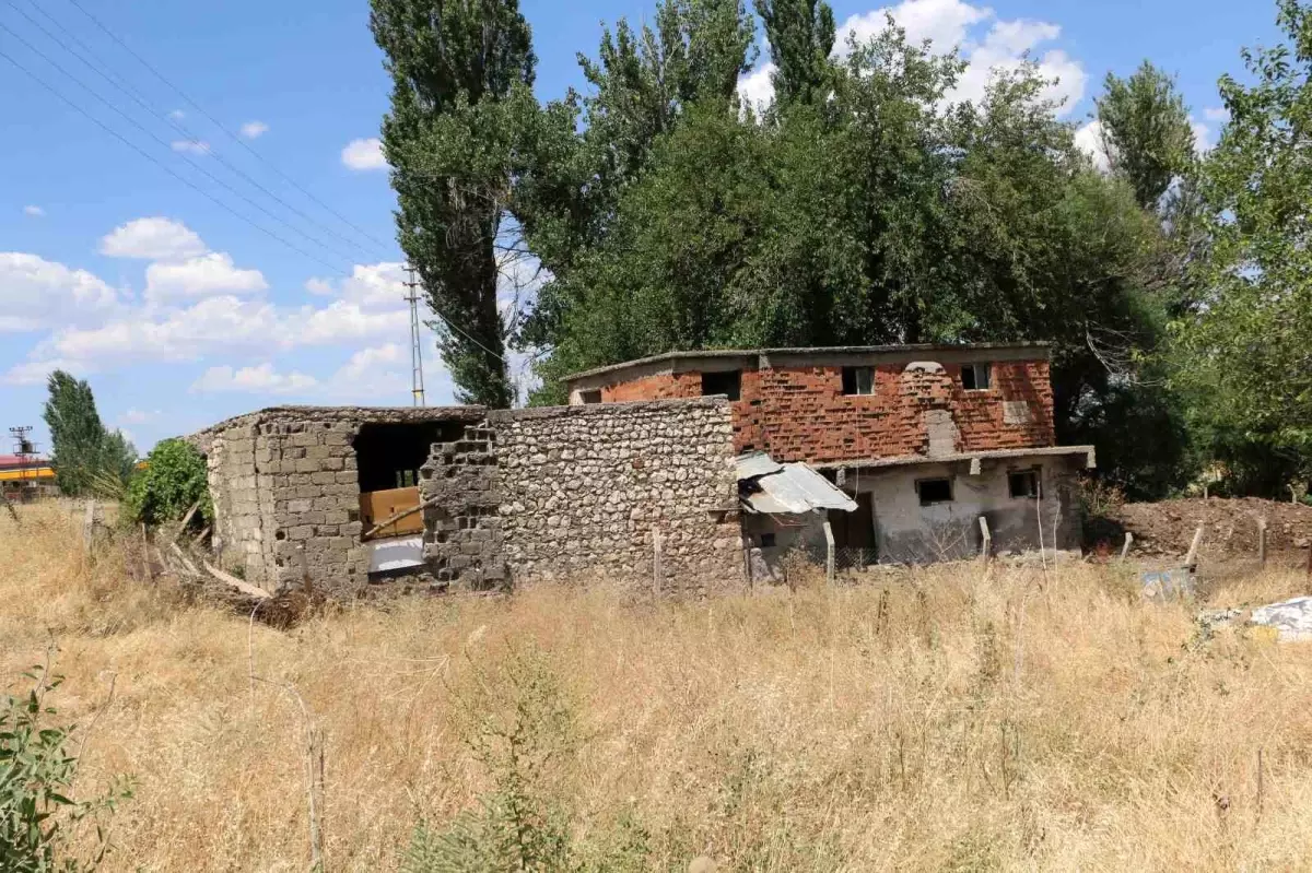 PKK\'nın tarihi lâğvı: Silahlar bırakıldı