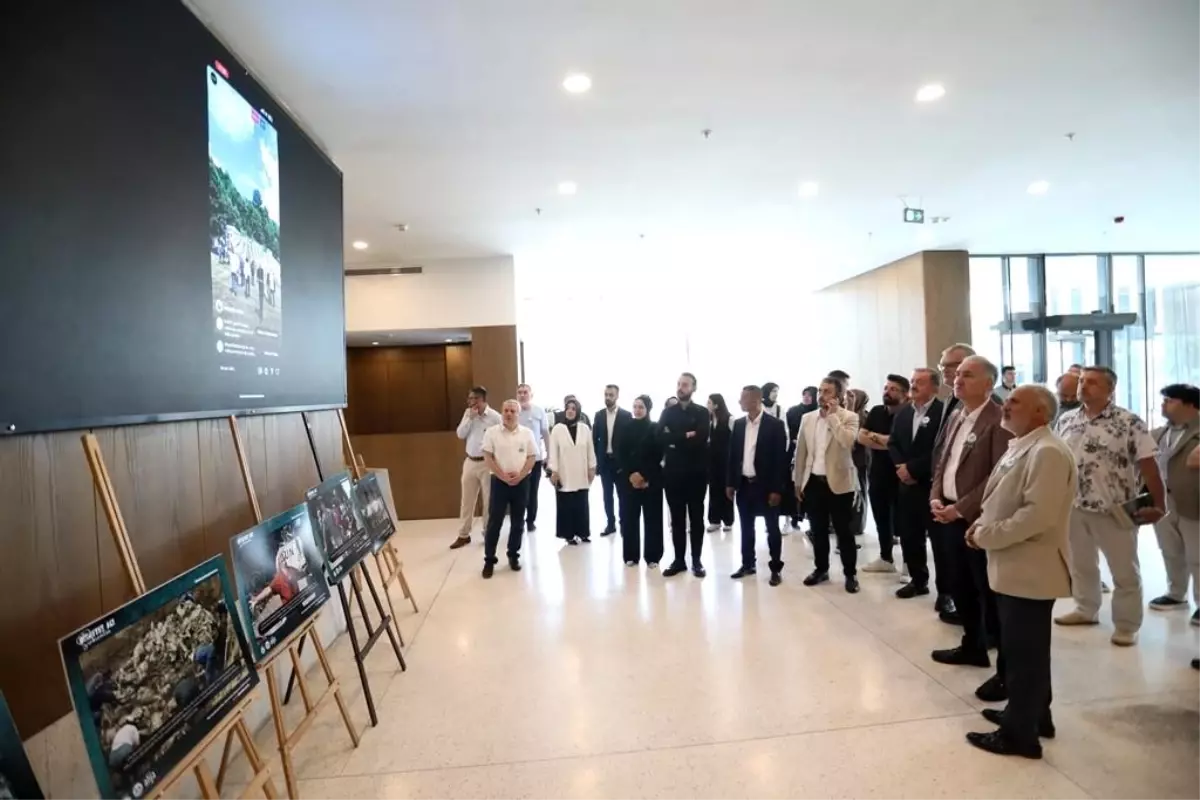 Srebrenitsa Soykırımı\'nın 30. Yılı Anıldı