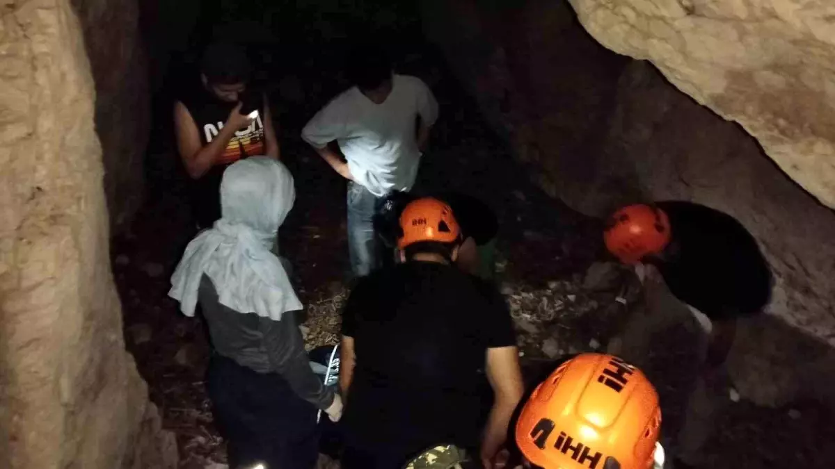 Kanyonda Düşen Genç, Yasaklı Alanda Piknik Yapan Gruba Cezalar