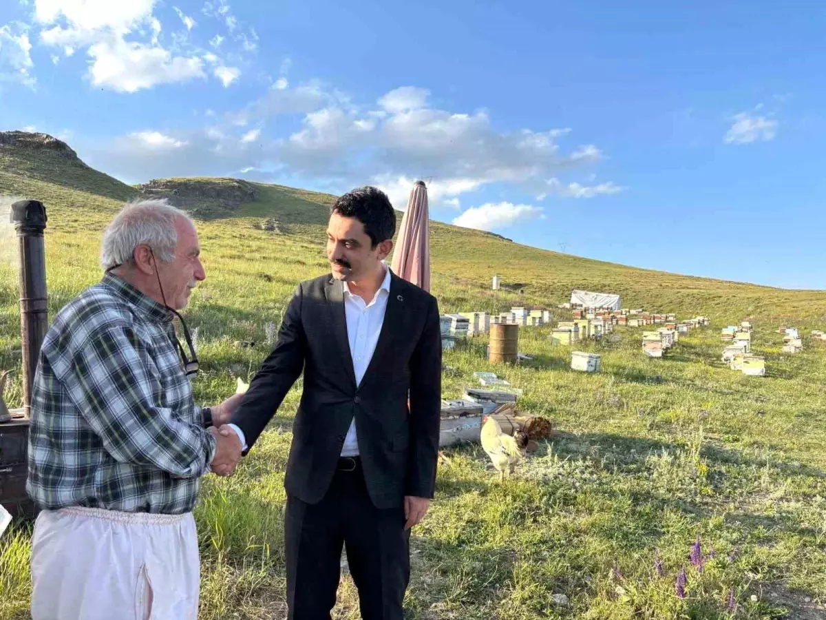 Kaymakam Tutal Arıcılığı Ziyaret Etti