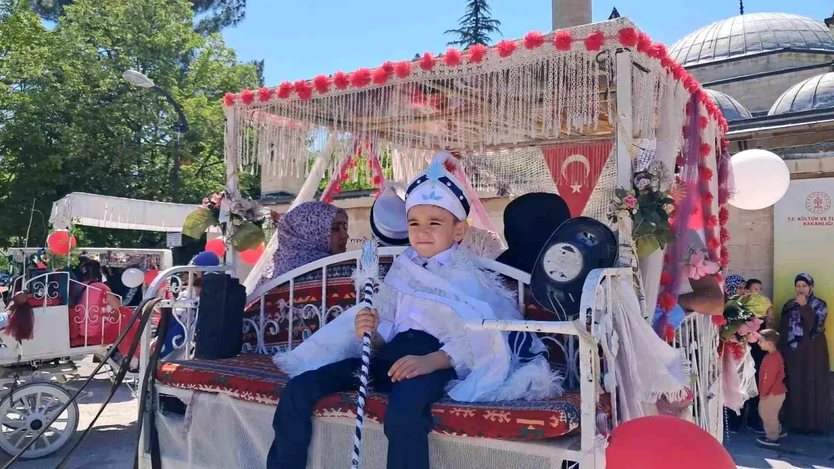 Karaman\'da Geleneksel Sünnet Töreni