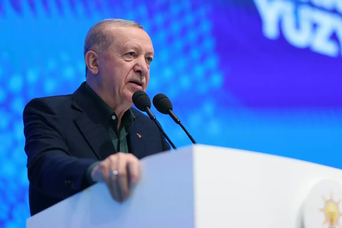 Cumhurbaşkanı Erdoğan\'dan tarihi konuşma: 47 yıllık terör belası sona erme sürecine girdi