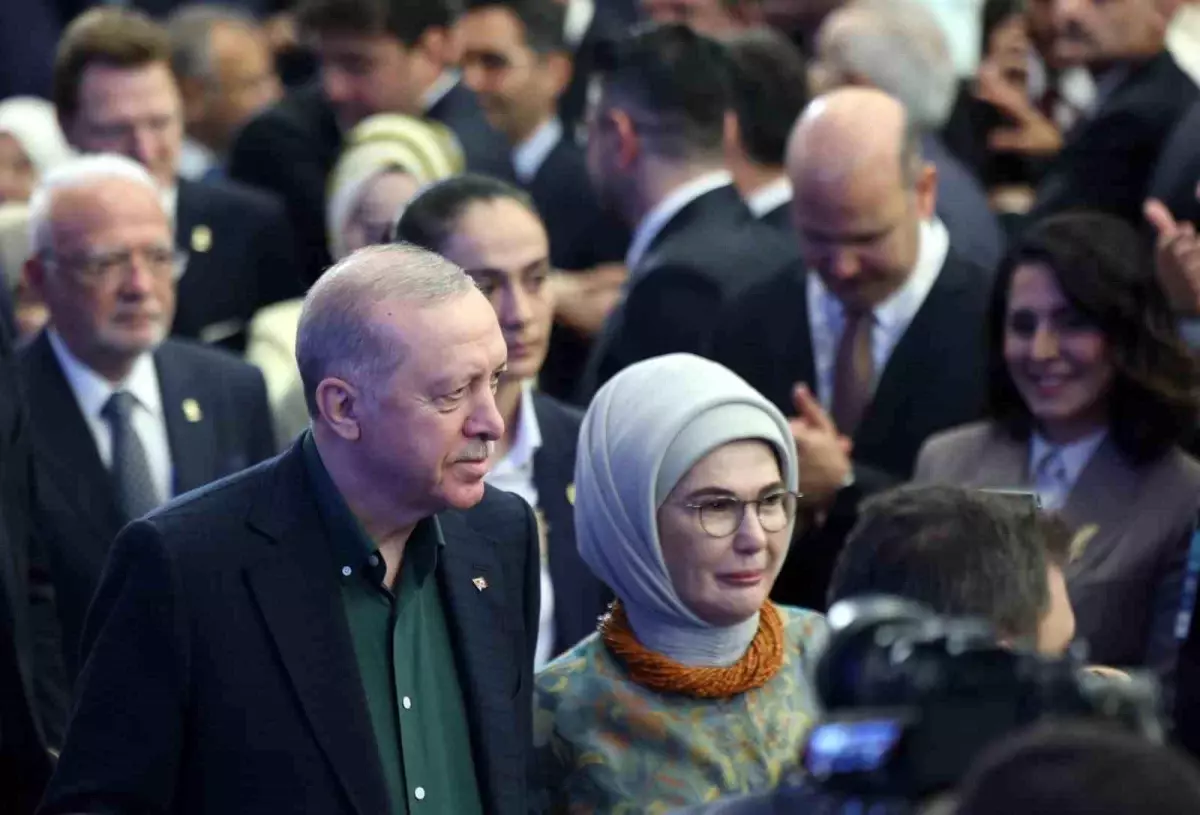Emine Erdoğan\'dan AK Parti 32. İstişare ve Değerlendirme Toplantısı\'na ilişkin paylaşım