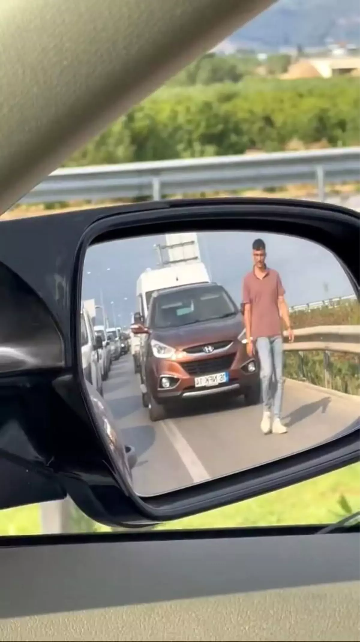 Bursa\'da Emniyet Şeridi İhlaline Ceza