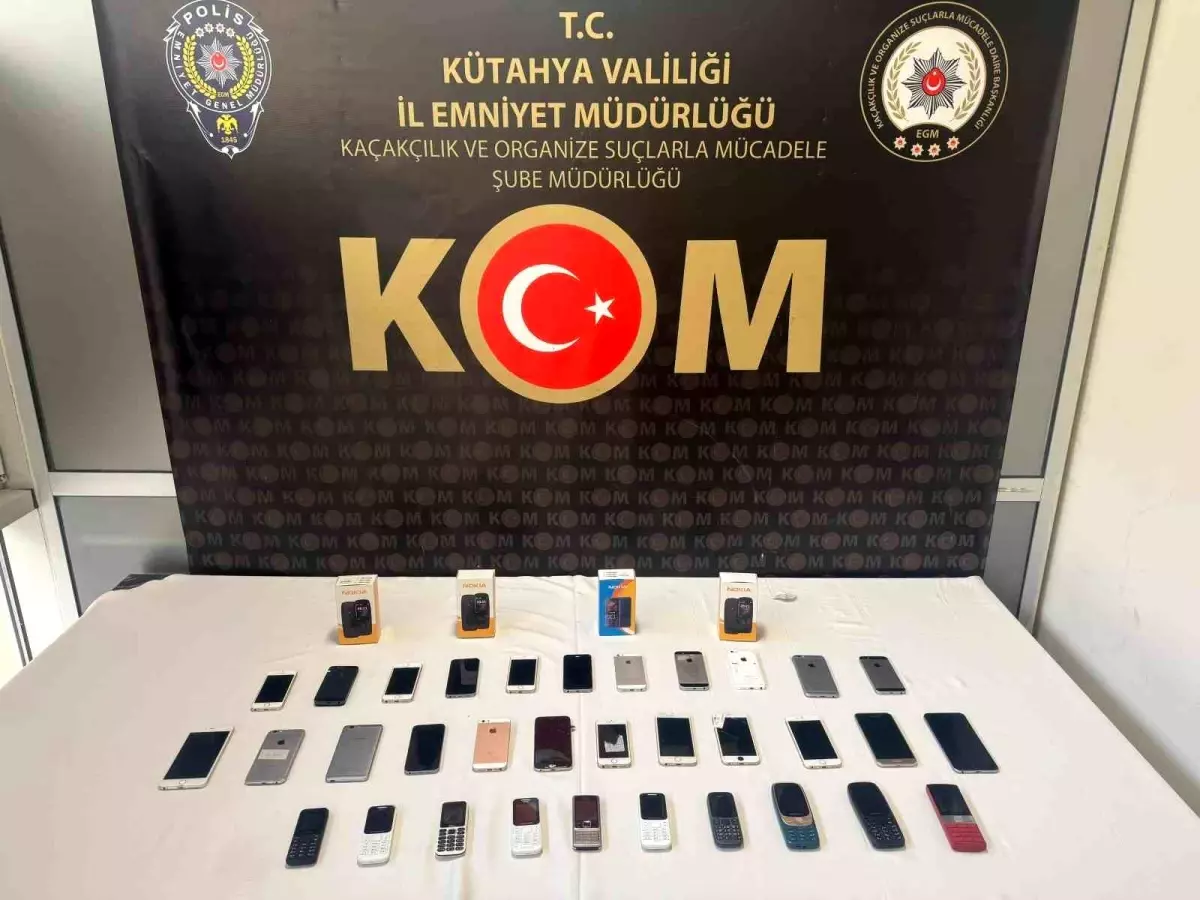 Kütahya\'da Kaçak Telefon Operasyonu
