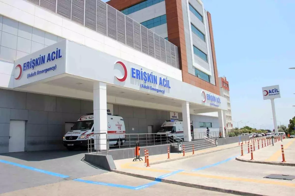 Aydın\'da Kar Maskeli Şahıs Çocuğu Bıçakladı