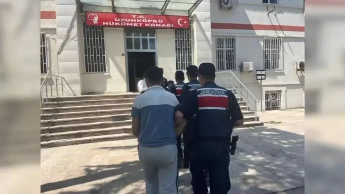 FETÖ Operasyonlarında 50 Şüpheli Yakalandı