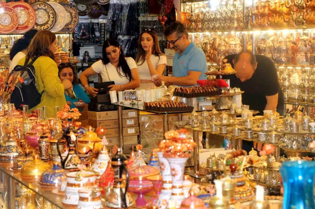 Erzincan Bakırcılar Çarşısı\'nda Sessizlik