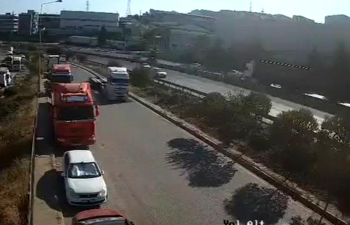 Kocaeli\'de Feci Kaza: Ölü ve Yaralılar Var