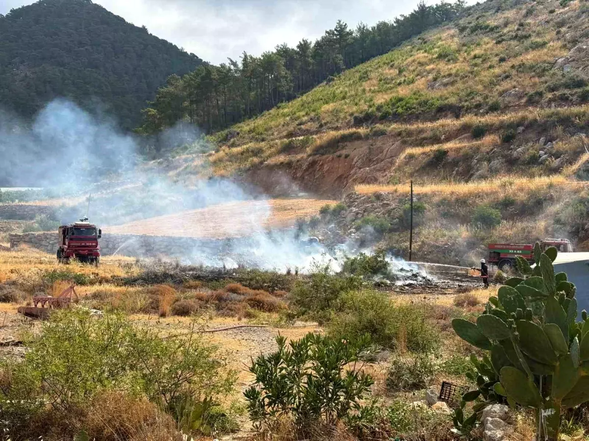 Mersin Bozyazı\'da Yangın Kontrol Altına Alındı