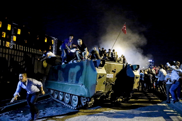 15 Temmuz'da İstanbul'da neler yaşandı?