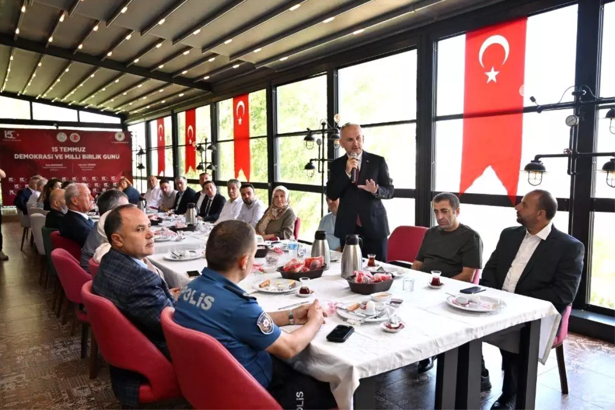 15 Temmuz\'un kahramanları Gaziosmanpaşa\'da anıldı