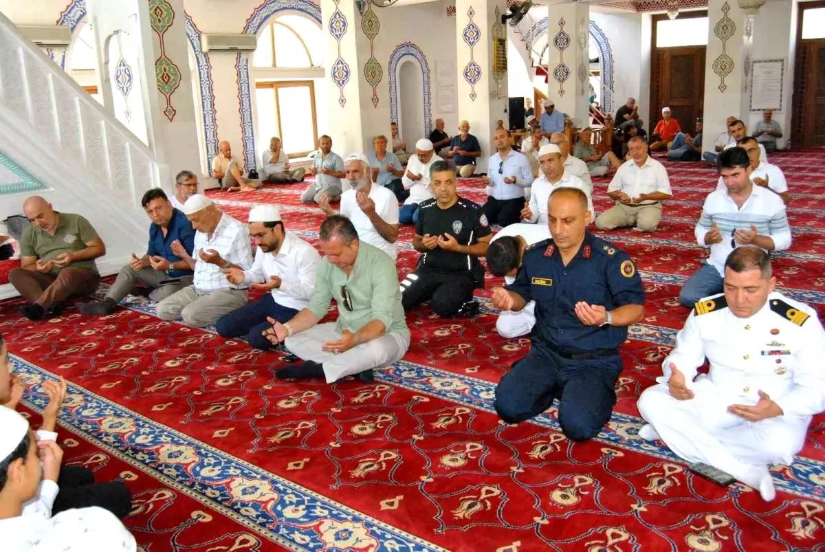 Fethiye\'de 15 Temmuz Şehitleri İçin mevlid programı düzenlendi