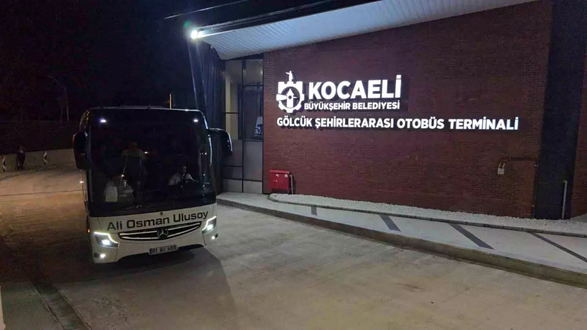 Gölcük’te Yeni Otobüs Terminali Hizmete Girdi