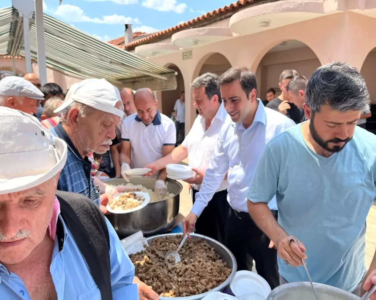 Kula\'da 15 Temmuz Şehitleri dualarla anıldı