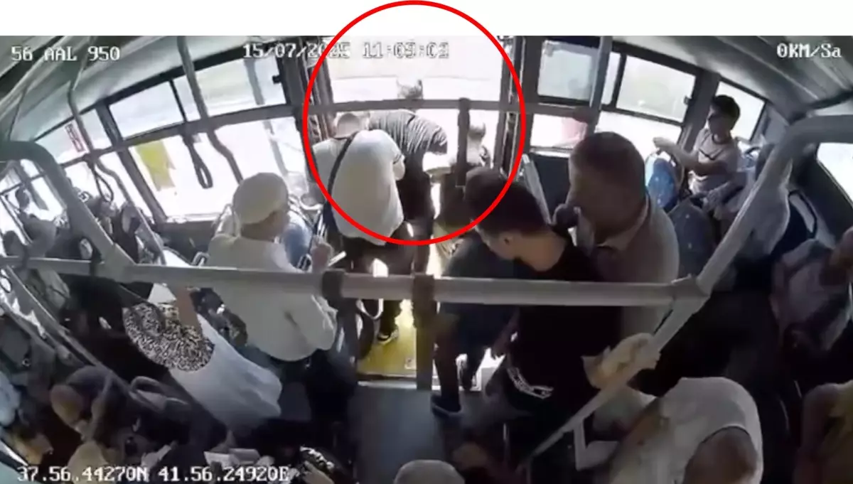 Otobüs Şoförü Acil Yardımda Bulundu