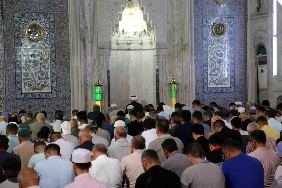 Şanlıurfa\'da 15 Temmuz şehitleri dualarla anıldı