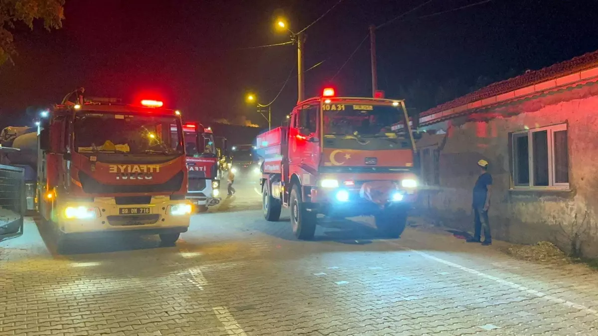 Şarköy\'de Yangın Nedeniyle Mahalleler Boşaltıldı