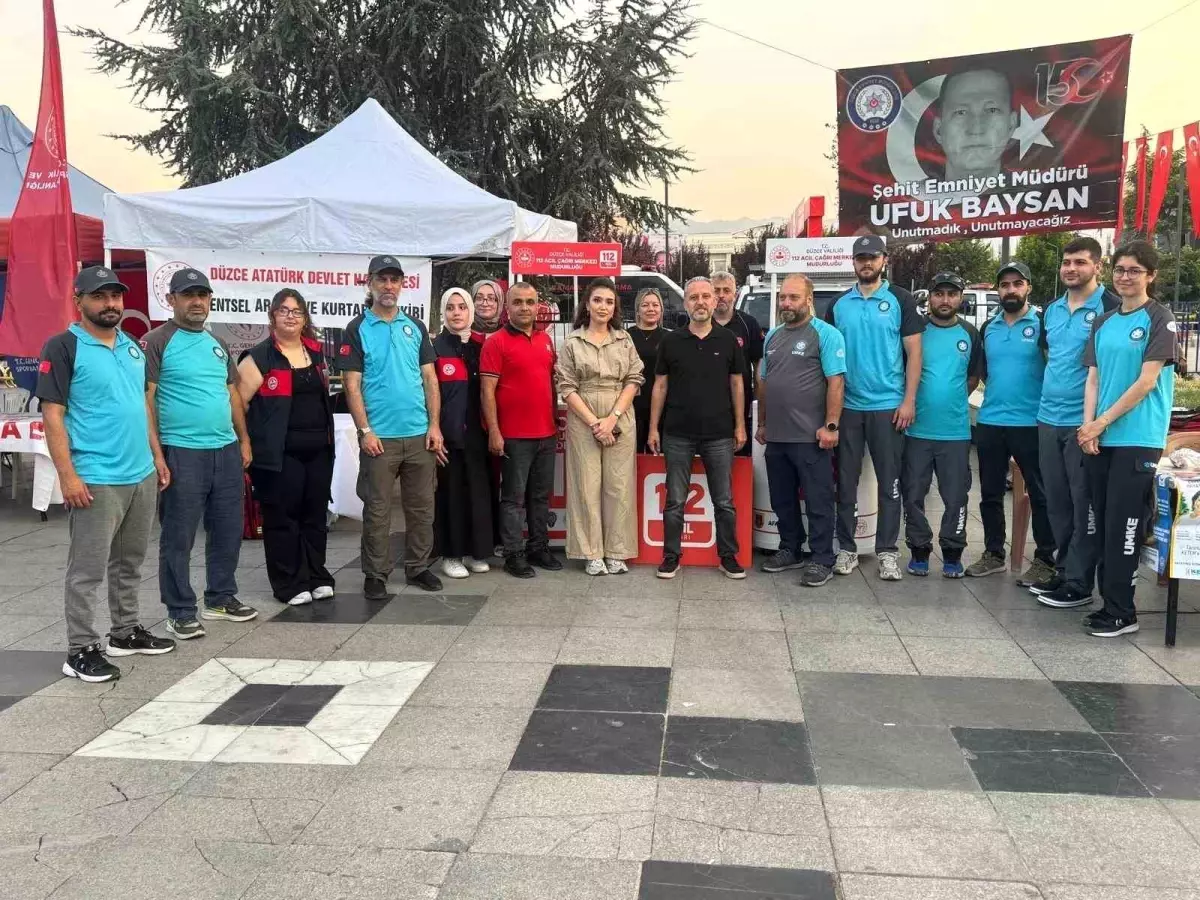 UMKE ve Acil Sağlık ekipleri 15 Temmuz nöbetinde