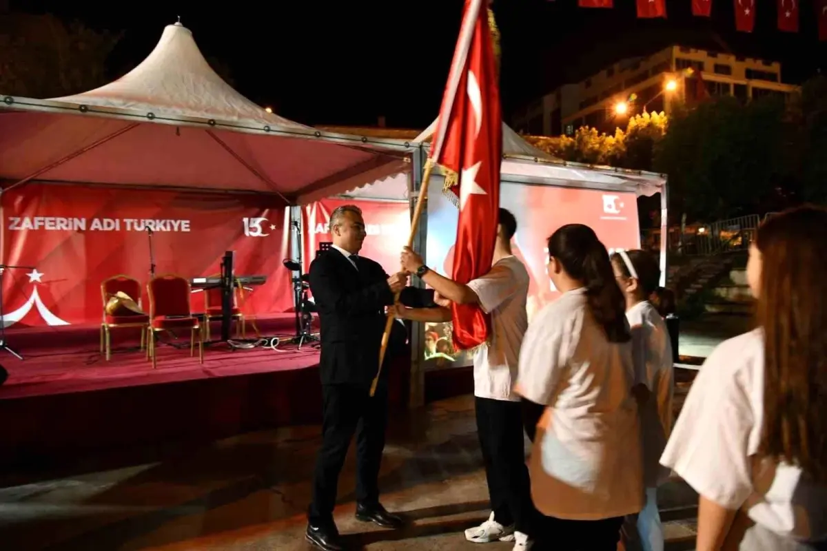 Ardahan\'da 15 Temmuz Coşkuyla Kutlandı