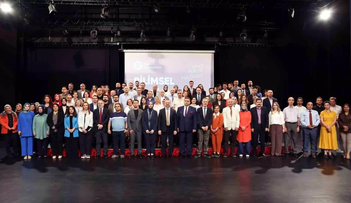 Atatürk Üniversitesi\'nde Bilim Ödülleri Töreni
