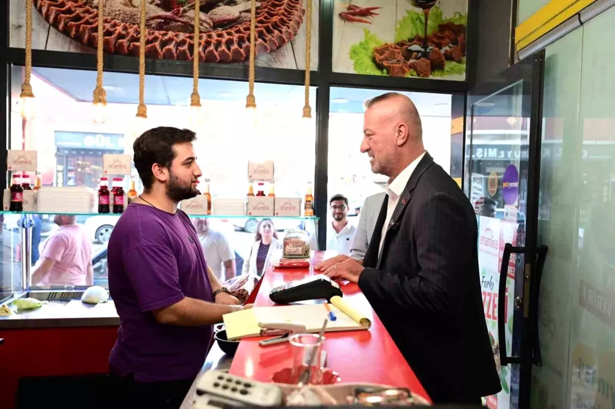 Karabatı\'dan bayrağın gölgesinde milli birlik vurgusu