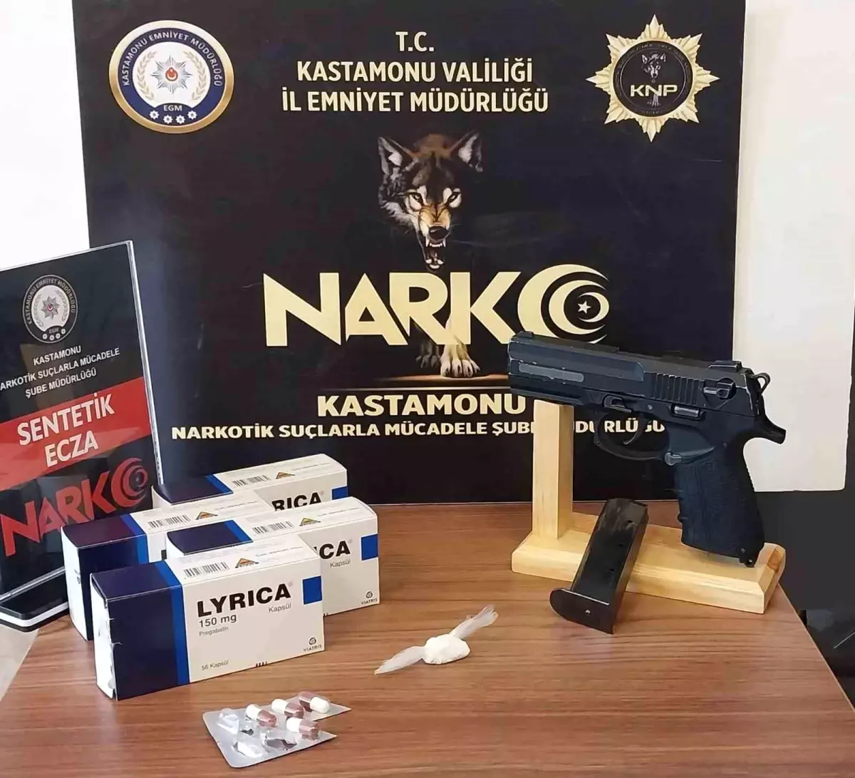 Kastamonu\'da Uyuşturucu ve Silah Operasyonu