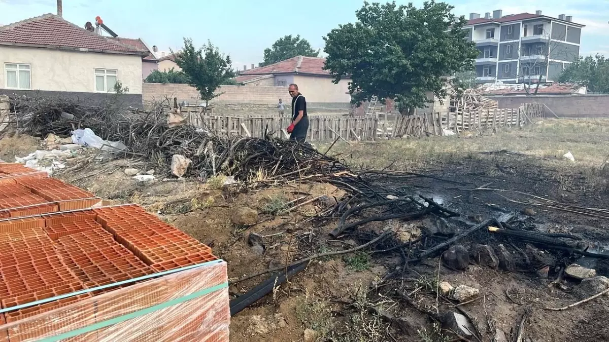 Kulu\'da İnşaat Malzemeleriyle Yangın