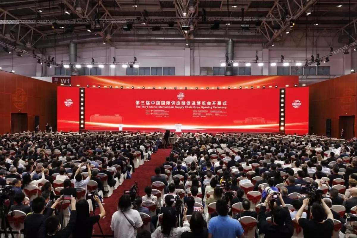3. Çin Uluslararası Tedarik Zinciri Fuarı Başladı