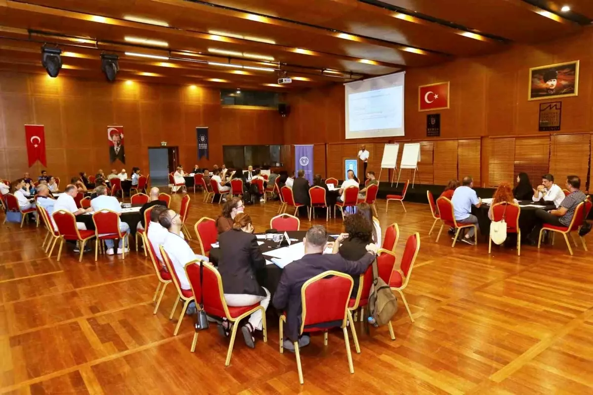Bursa\'da Kent Mobilyaları Tasarım Çalıştayı Düzenlendi