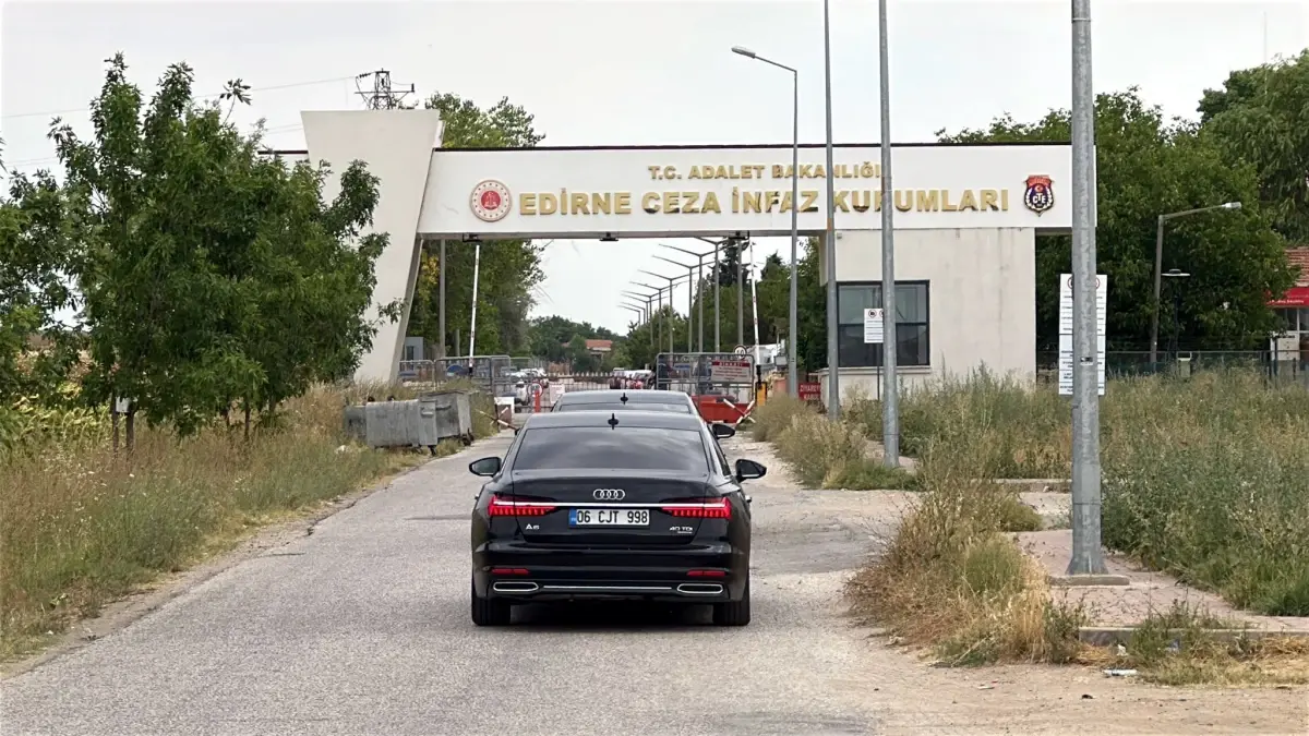 DEM Parti\'den Demirtaş ve Mızraklı\'ya Ziyaret