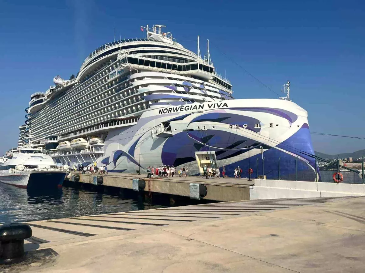 Norwegian Viva Bodrum\'a Geldi