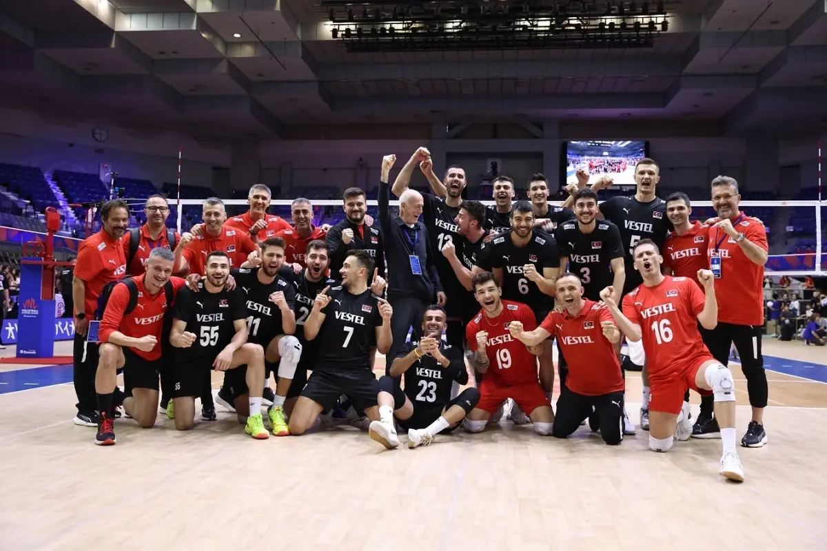 Voleybolda Türkiye Almanya\'yı Yendi