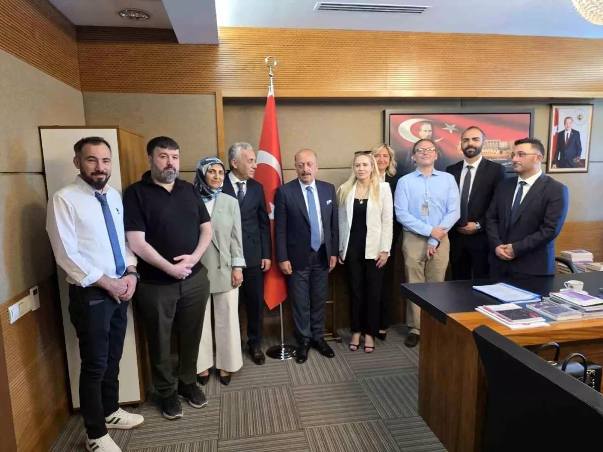 Aile Hekimlerinden Anayasa Mahkemesi\'ne Başvuru
