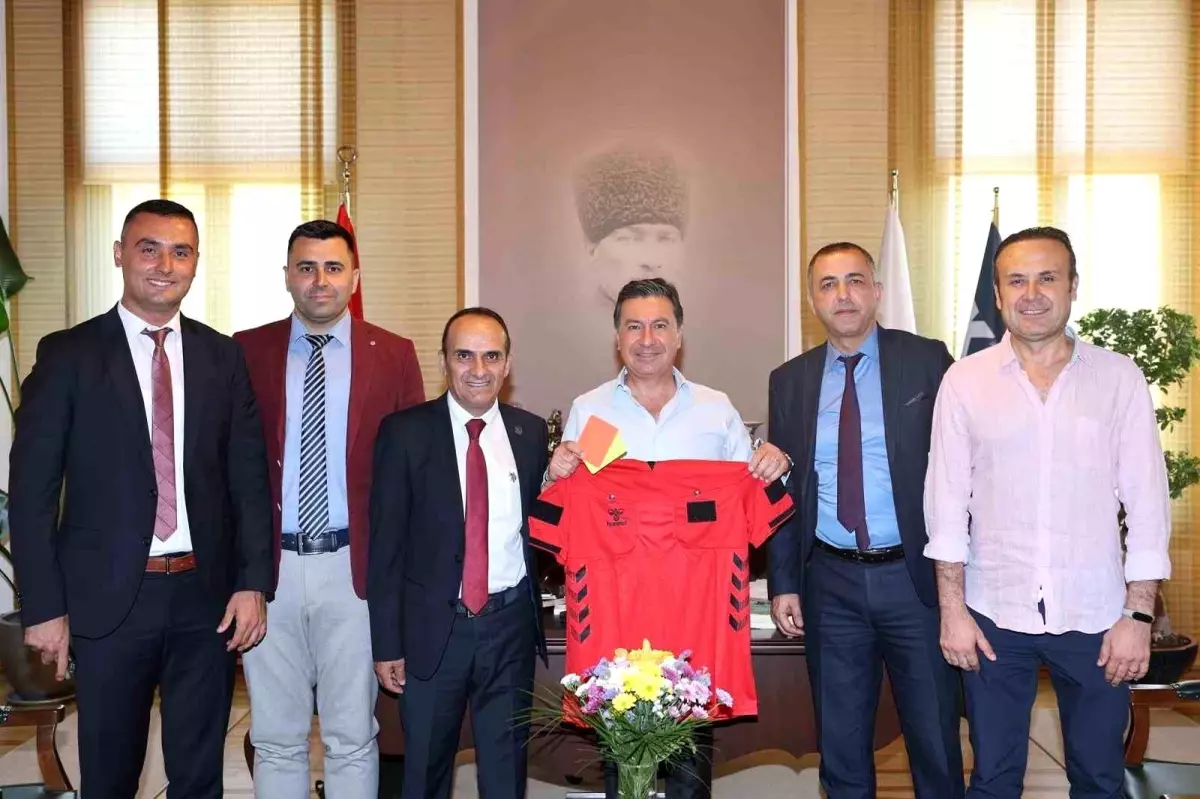 Hakemlerden Muğla Belediye Başkanı\'na Ziyaret