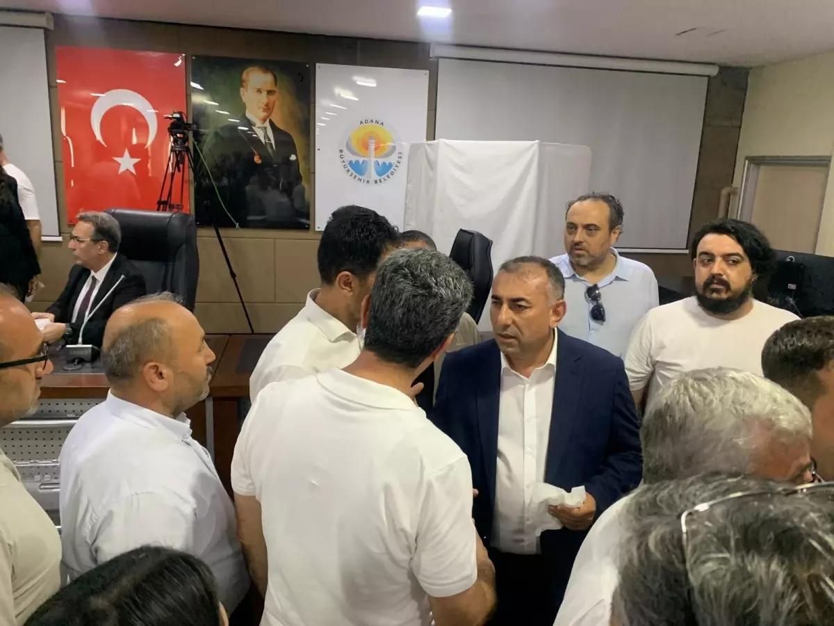 Adana Büyükşehir Belediye Başkan Vekili, CHP\'li Güngör Geçer oldu